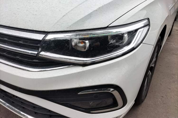Used Volkswagen Bora 2023 280TSI DSG Comfort Edition Left Front Headlight