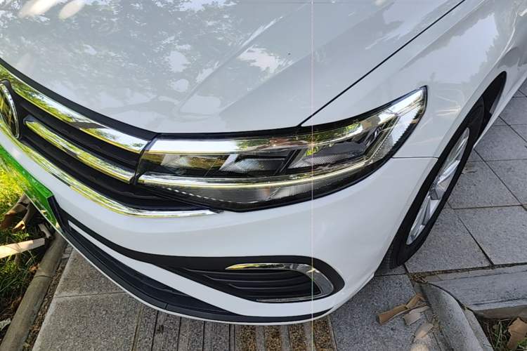 Used Volkswagen Bora 2023 200TSI DSG Comfort Edition Left Front Headlight