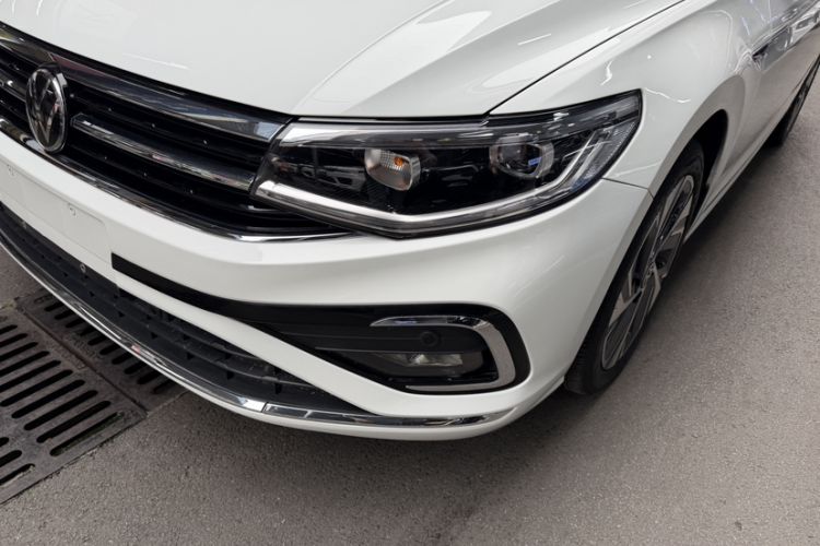 Used Volkswagen Bora 2023 300TSI DSG Prestige Edition Left Front Headlight