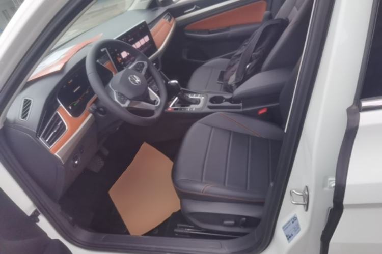 Used Volkswagen Bora 2023 200TSI DSG YueXing PRO Edition Left Front Seat