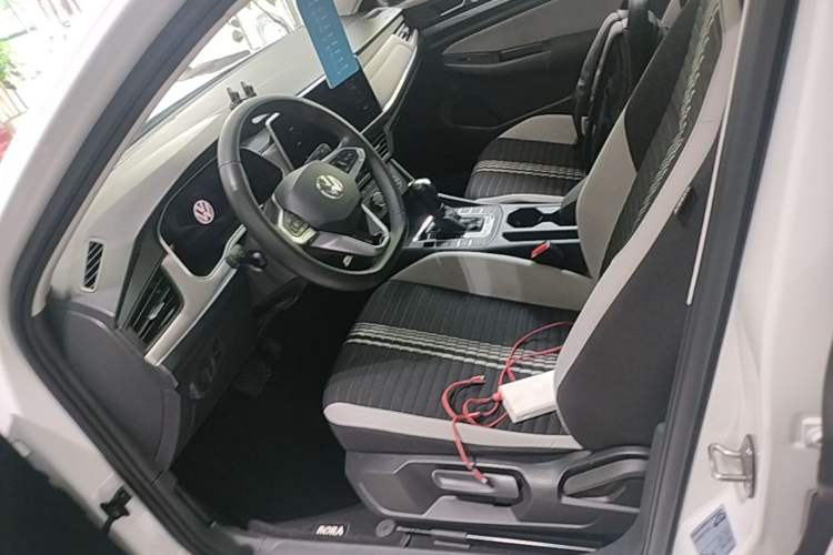 Used Volkswagen Bora 2023 200TSI DSG Comfort Edition Left Front Seat