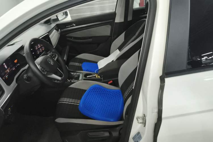 Used Volkswagen Bora 2023 200TSI DSG Comfort Edition Left Front Seat