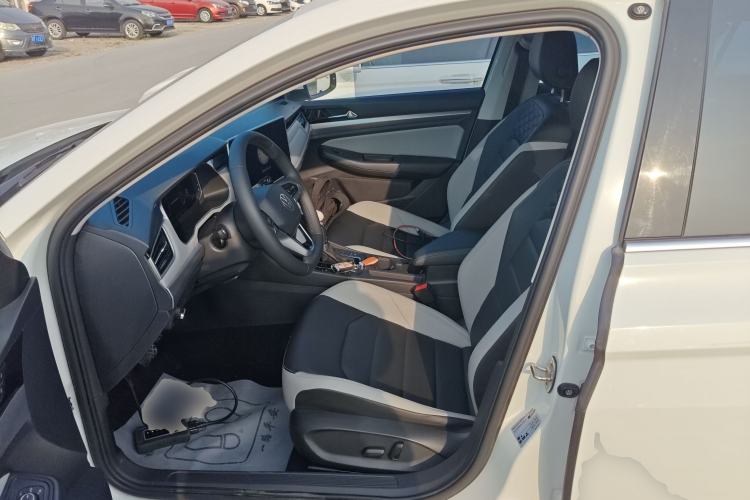 Used Volkswagen Bora 2023 300TSI DSG Prestige Edition Left Front Seat