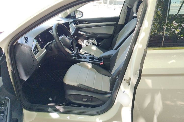 Used Volkswagen Bora 2023 200TSI DSG YueXing PRO Edition Left Front Seat