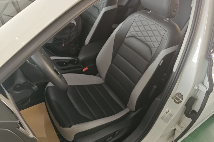 Used Volkswagen Bora 2023 300TSI DSG Prestige Edition Left Front Seat