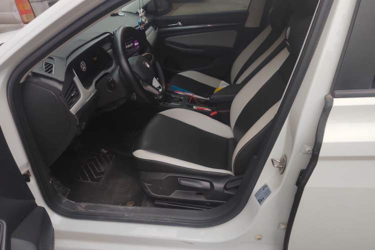 Used Volkswagen Bora 2023 200TSI DSG Comfort Edition Left Front Seat