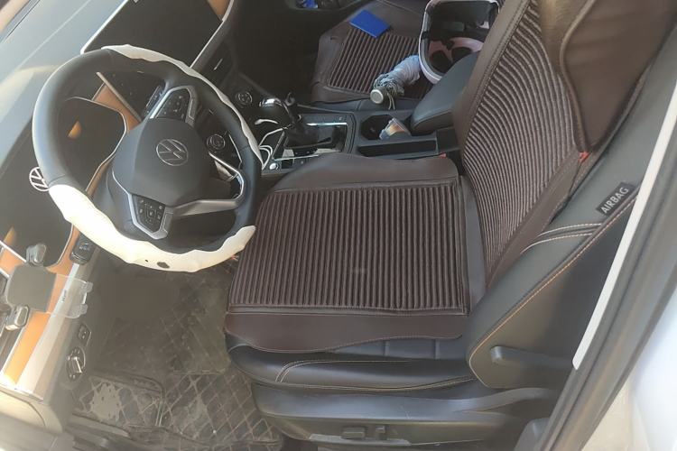 Used Volkswagen Bora 2023 200TSI DSG YueXing PRO Edition Left Front Seat