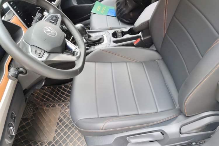Used Volkswagen Bora 2023 200TSI DSG Enjoyment Edition Left Front Seat