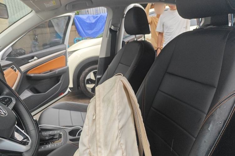 Used Volkswagen Bora 2023 280TSI DSG Comfort Edition Left Front Seat