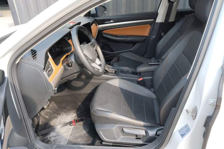 Used Volkswagen Bora 2023 200TSI DSG Enjoyment Edition Left Front Seat