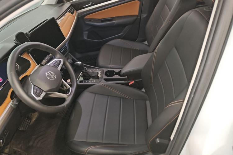 Used Volkswagen Bora 2023 200TSI DSG SmartDrive PRO Edition Left Front Seat