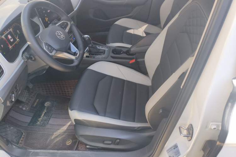 Used Volkswagen Bora 2023 280TSI DSG Prestige Edition Left Front Seat