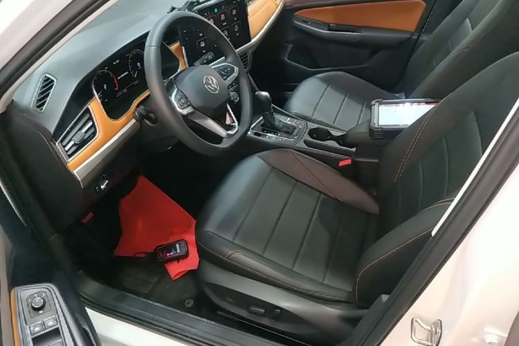 Used Volkswagen Bora 2023 200TSI DSG YueXing PRO Edition Left Front Seat