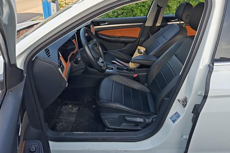 Used Volkswagen Bora 2023 200TSI DSG Enjoyment Edition Left Front Seat