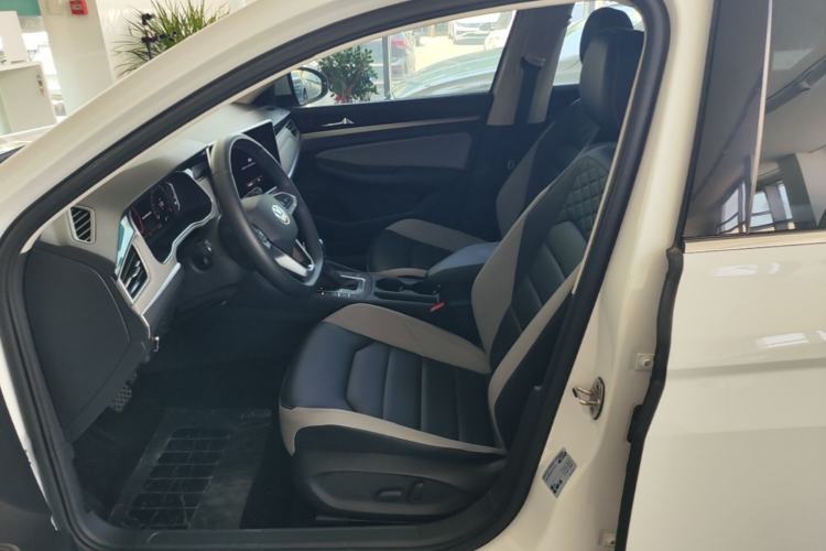 Used Volkswagen Bora 2023 300TSI DSG Prestige Edition Left Front Seat