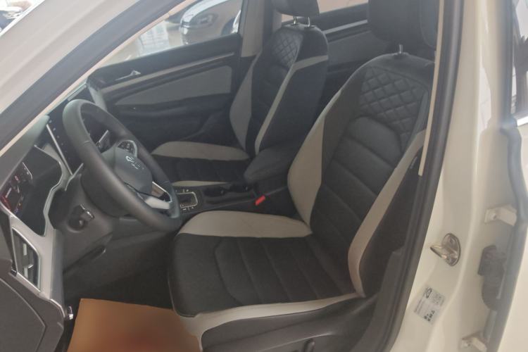 Used Volkswagen Bora 2023 300TSI DSG Prestige Edition Left Front Seat