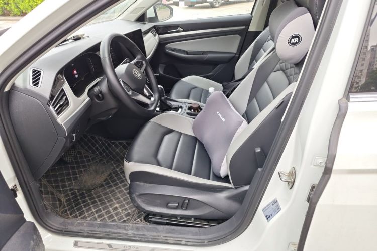 Used Volkswagen Bora 2023 300TSI DSG Prestige Edition Left Front Seat