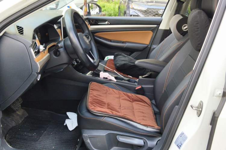 Used Volkswagen Bora 2023 200TSI DSG Smart Drive Version Left Front Seat