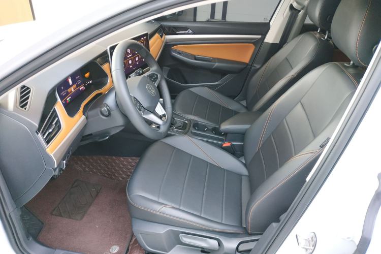 Used Volkswagen Bora 2023 200TSI DSG Enjoyment Edition Left Front Seat