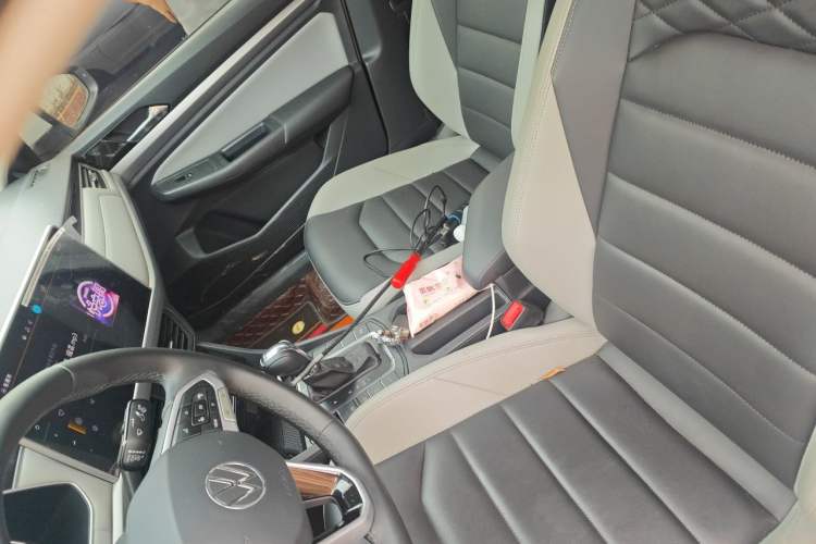 Used Volkswagen Bora 2023 300TSI DSG Prestige Edition Left Front Seat