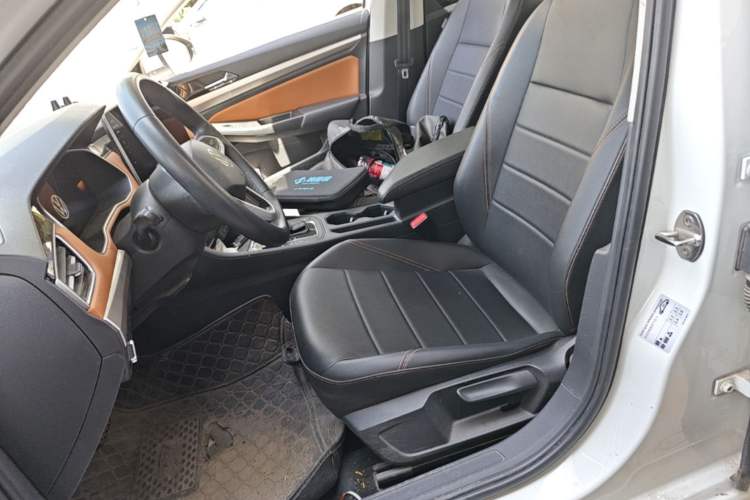 Used Volkswagen Bora 2023 200TSI DSG Enjoyment Edition Left Front Seat