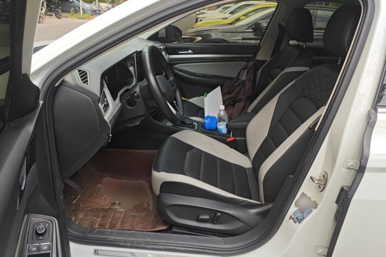 Used Volkswagen Bora 2023 280TSI DSG Prestige Edition Left Front Seat