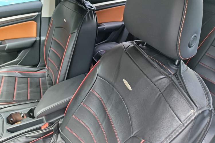 Used Volkswagen Bora 2023 200TSI DSG YueXing PRO Edition Left Front Seat