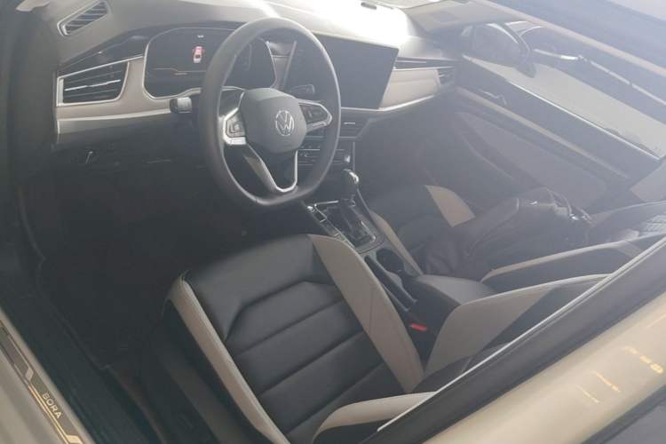 Used Volkswagen Bora 2023 280TSI DSG Prestige Edition Left Front Seat