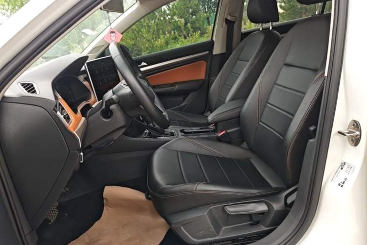 Used Volkswagen Bora 2023 200TSI DSG Enjoyment Edition Left Front Seat