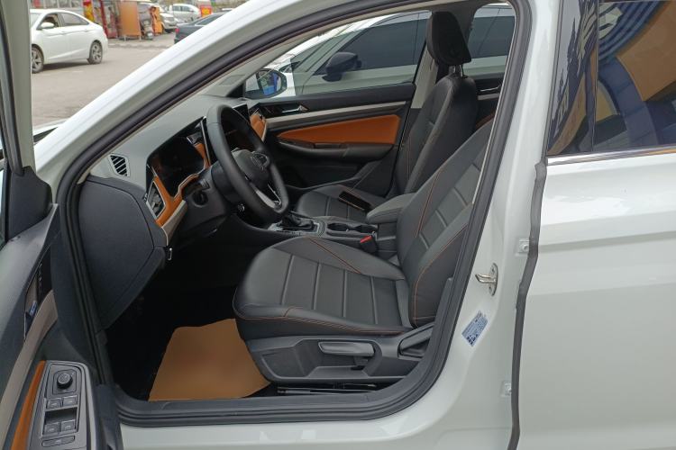 Used Volkswagen Bora 2023 200TSI DSG Smart Drive Version Left Front Seat