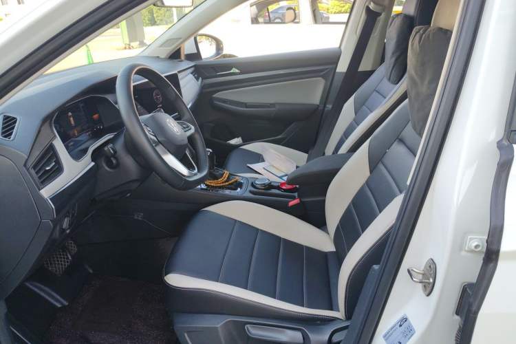 Used Volkswagen Bora 2023 200TSI DSG Comfort Edition Left Front Seat