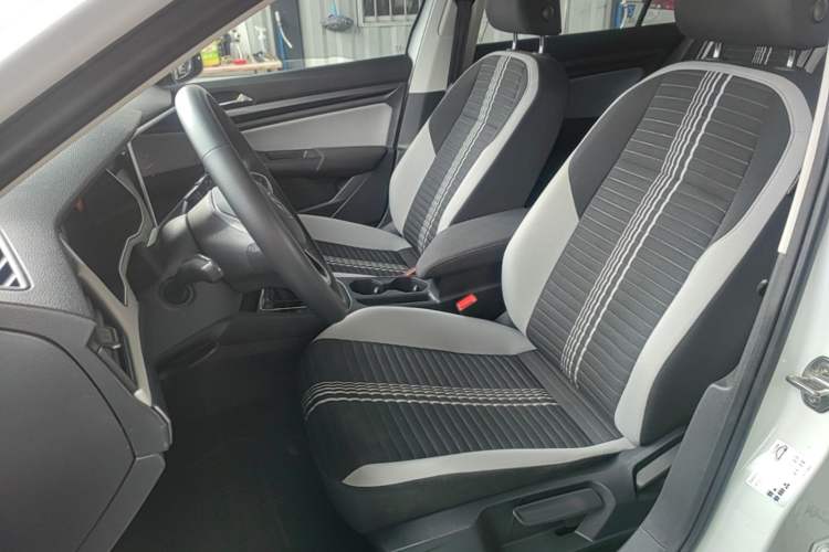 Used Volkswagen Bora 2023 200TSI DSG Comfort Edition Left Front Seat
