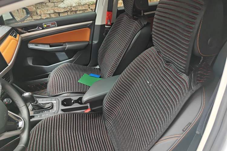 Used Volkswagen Bora 2023 200TSI DSG Smart Drive Version Left Front Seat