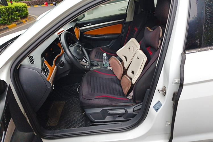 Used Volkswagen Bora 2023 200TSI DSG Smart Drive Version Left Front Seat