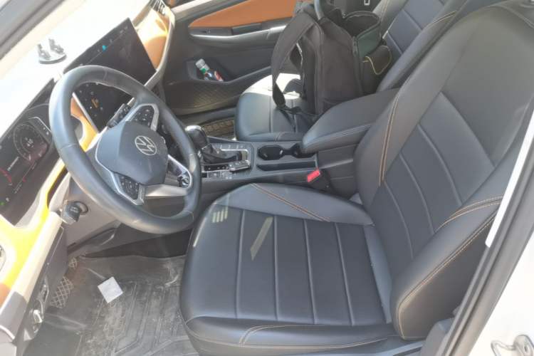 Used Volkswagen Bora 2023 200TSI DSG Enjoyment Edition Left Front Seat
