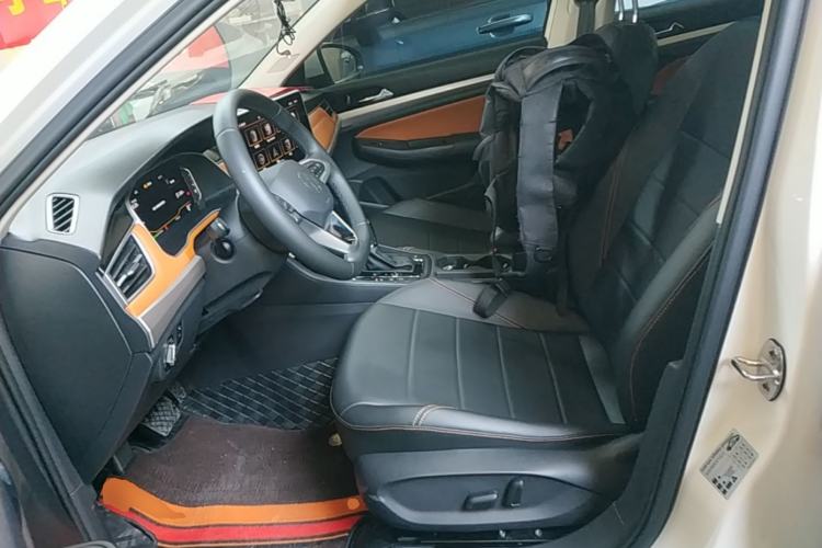 Used Volkswagen Bora 2023 200TSI DSG YueXing PRO Edition Left Front Seat