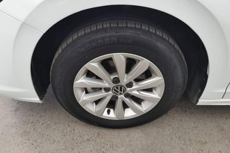 Used Volkswagen Bora 2023 200TSI DSG Comfort Edition Left Front Wheel Hub