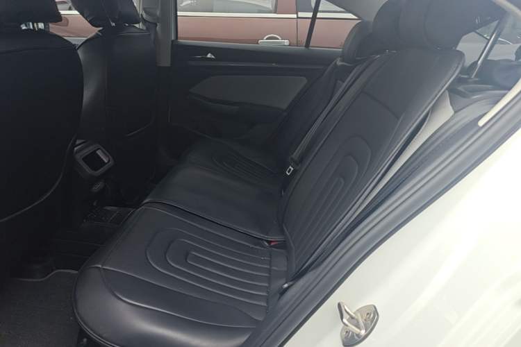 Used Volkswagen Bora 2023 200TSI DSG Comfort Edition Left Rear Seat