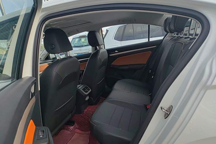 Used Volkswagen Bora 2023 200TSI DSG YueXing PRO Edition Left Rear Seat