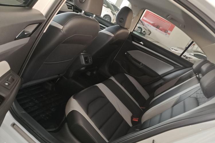 Used Volkswagen Bora 2023 300TSI DSG Prestige Edition Left Rear Seat