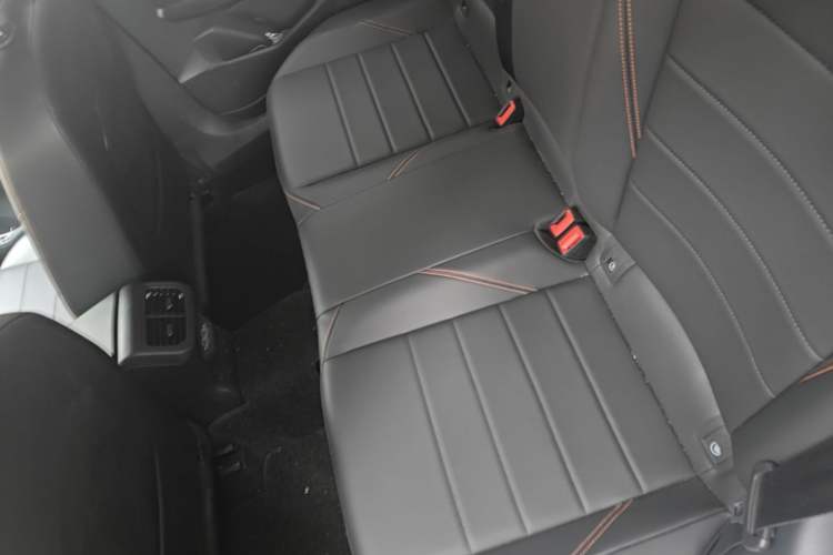 Used Volkswagen Bora 2023 200TSI DSG YueXing PRO Edition Left Rear Seat