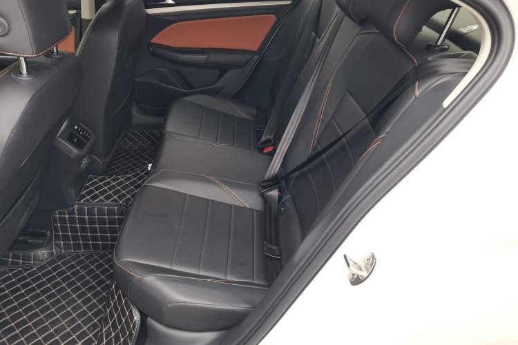 Used Volkswagen Bora 2023 200TSI DSG Enjoyment Edition Left Rear Seat