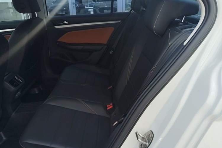 Used Volkswagen Bora 2023 200TSI DSG Enjoyment Edition Left Rear Seat