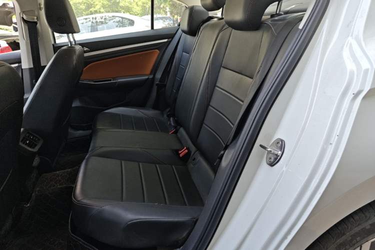 Used Volkswagen Bora 2023 200TSI DSG Enjoyment Edition Left Rear Seat