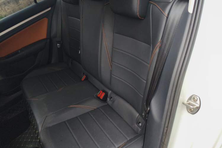Used Volkswagen Bora 2023 200TSI DSG YueXing PRO Edition Left Rear Seat