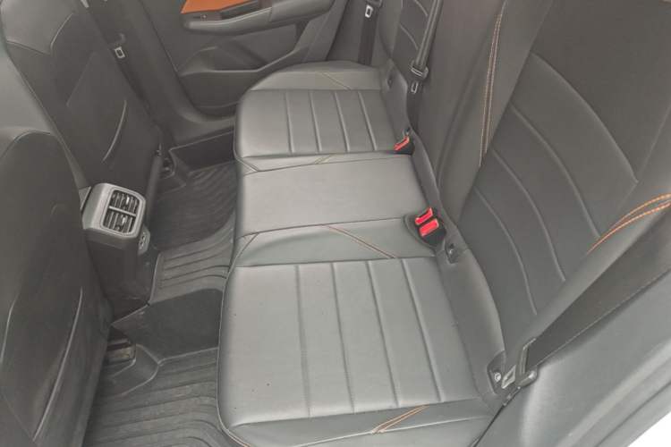 Used Volkswagen Bora 2023 200TSI DSG Enjoyment Edition Left Rear Seat