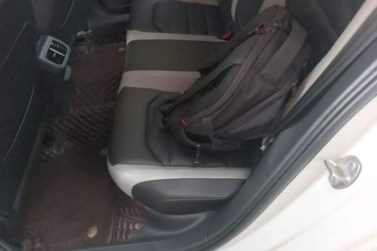 Used Volkswagen Bora 2023 300TSI DSG Prestige Edition Left Rear Seat
