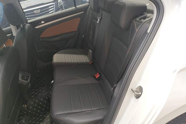 Used Volkswagen Bora 2023 200TSI DSG Enjoyment Edition Left Rear Seat