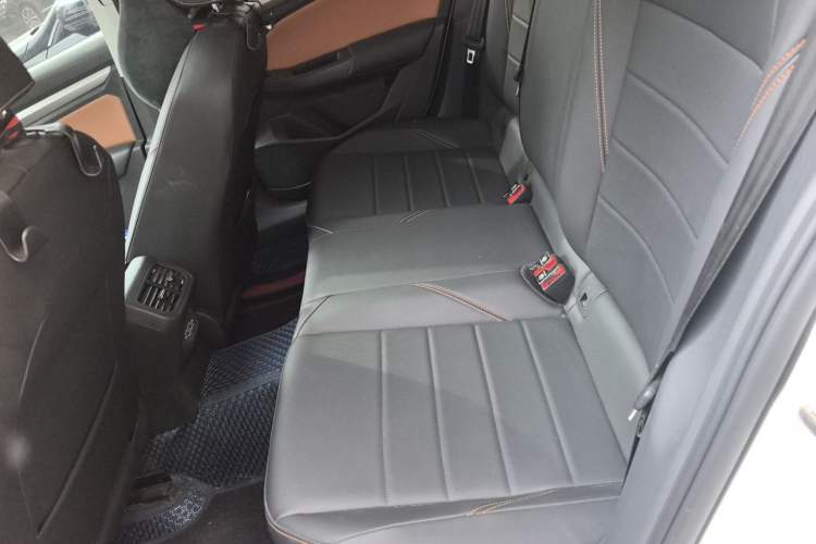 Used Volkswagen Bora 2023 200TSI DSG YueXing PRO Edition Left Rear Seat
