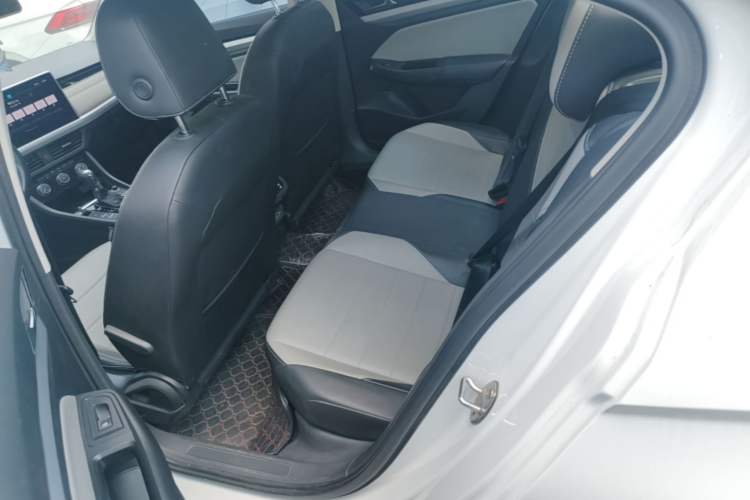 Used Volkswagen Bora 2023 200TSI DSG Enjoyment Edition Left Rear Seat